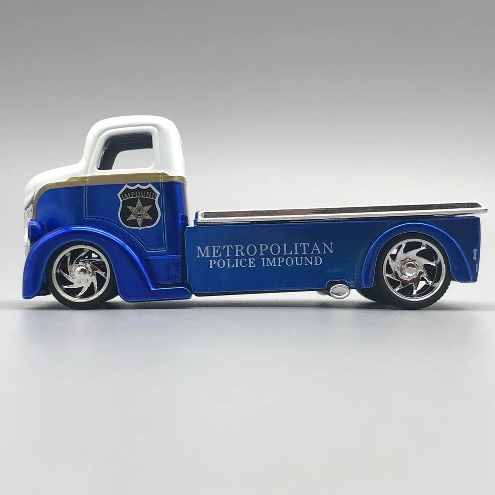 Jada D Rods 1947 Ford COE Metropolitan Police Car Hauler Diecast 1/64 Bed Slides